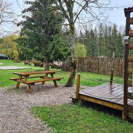 Roulottes Gites - Auberge De La Riviere Foncine-le-Haut Buitenkant foto